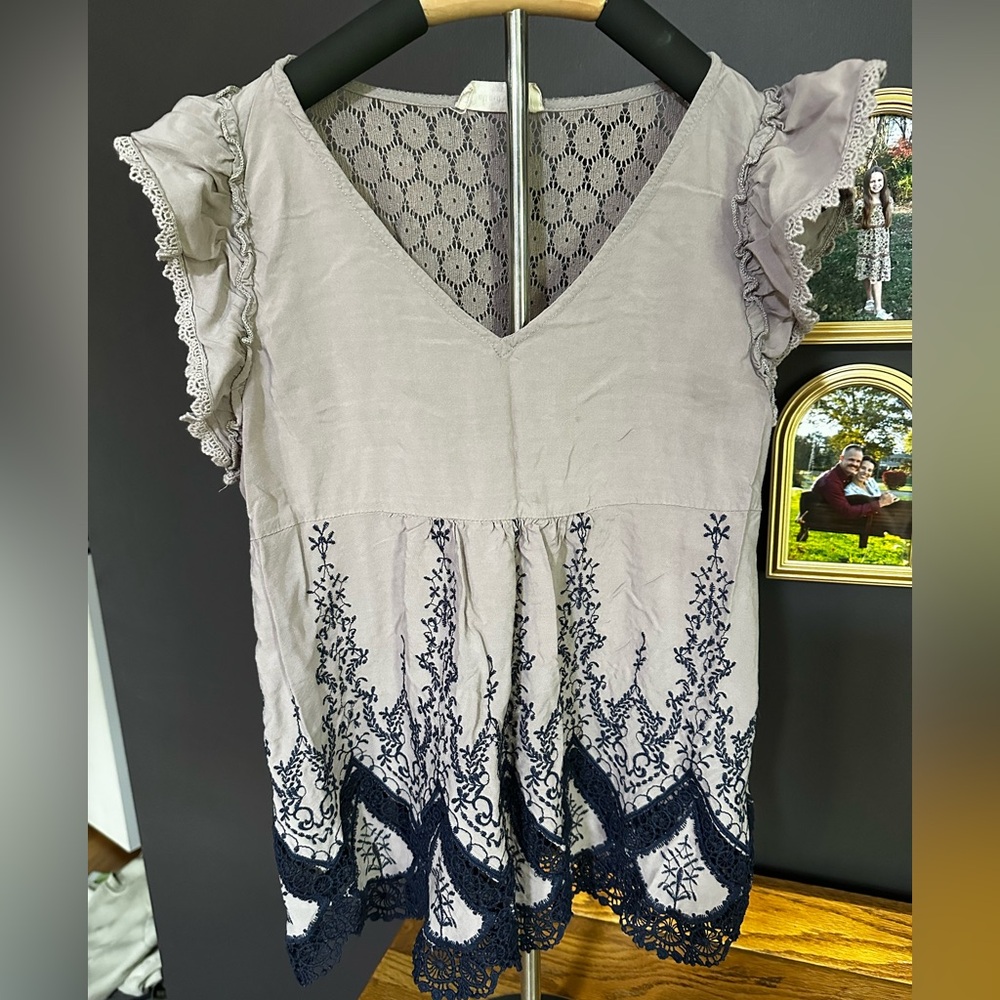 Altar'd State Lavender Cream V-Neck Embroidered Flutter Sleeve Tunic